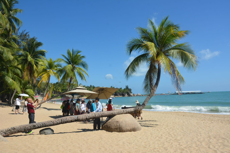 海南，热带天堂的画卷之旅
